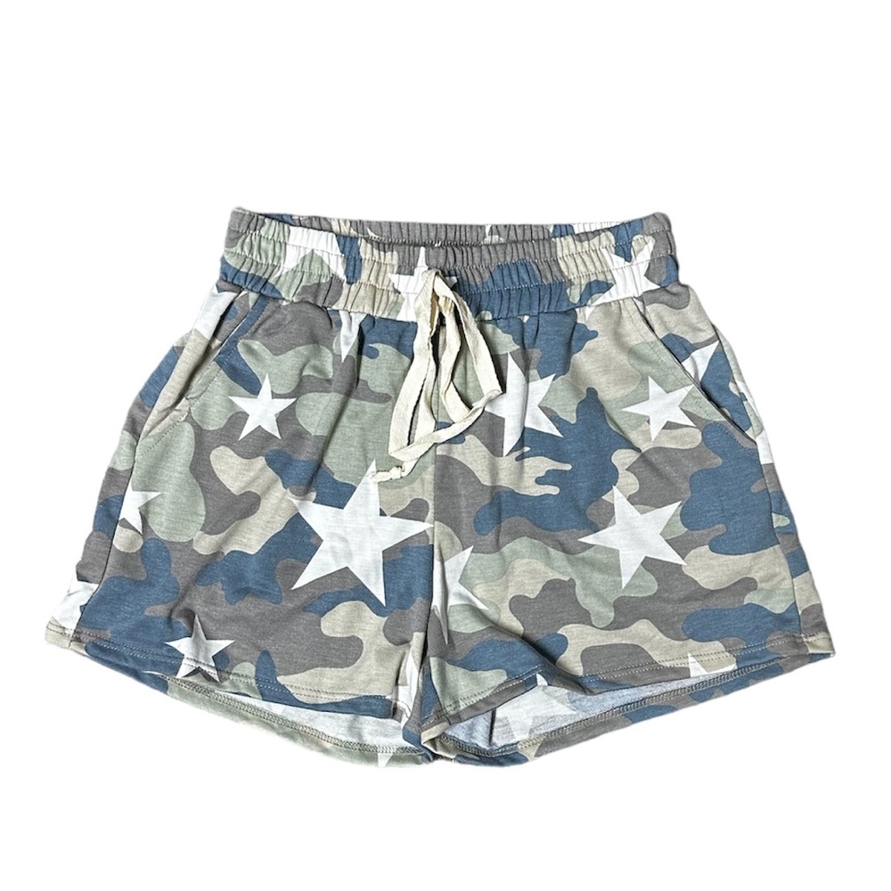 NWT Hopely size small boutique shorts with camo print and stars